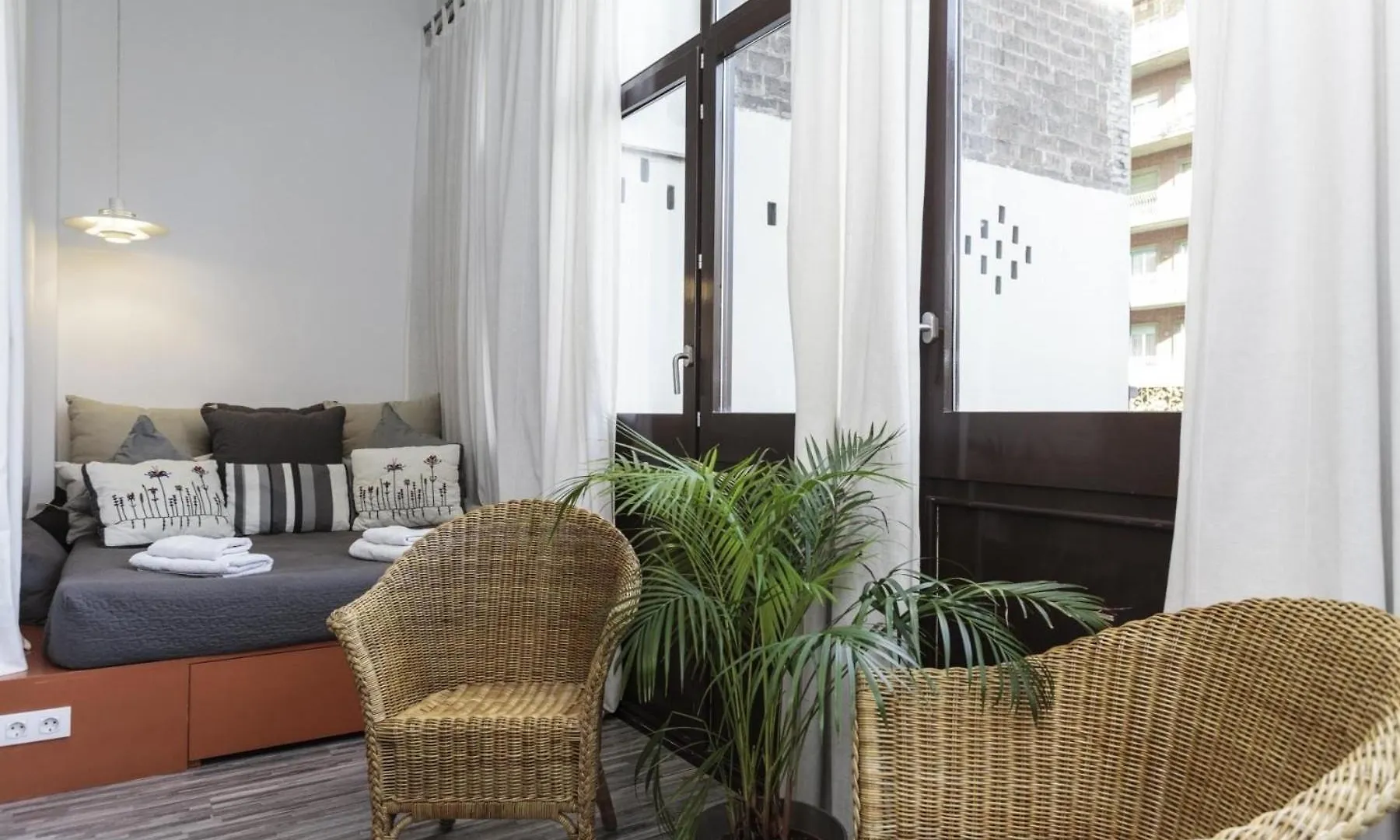 Ferienwohnung Fuer 9 Personen Ca 120 Qm In Barcelona-Eixample, Costa Brava Costa Del Maresme 0*, Barcelona