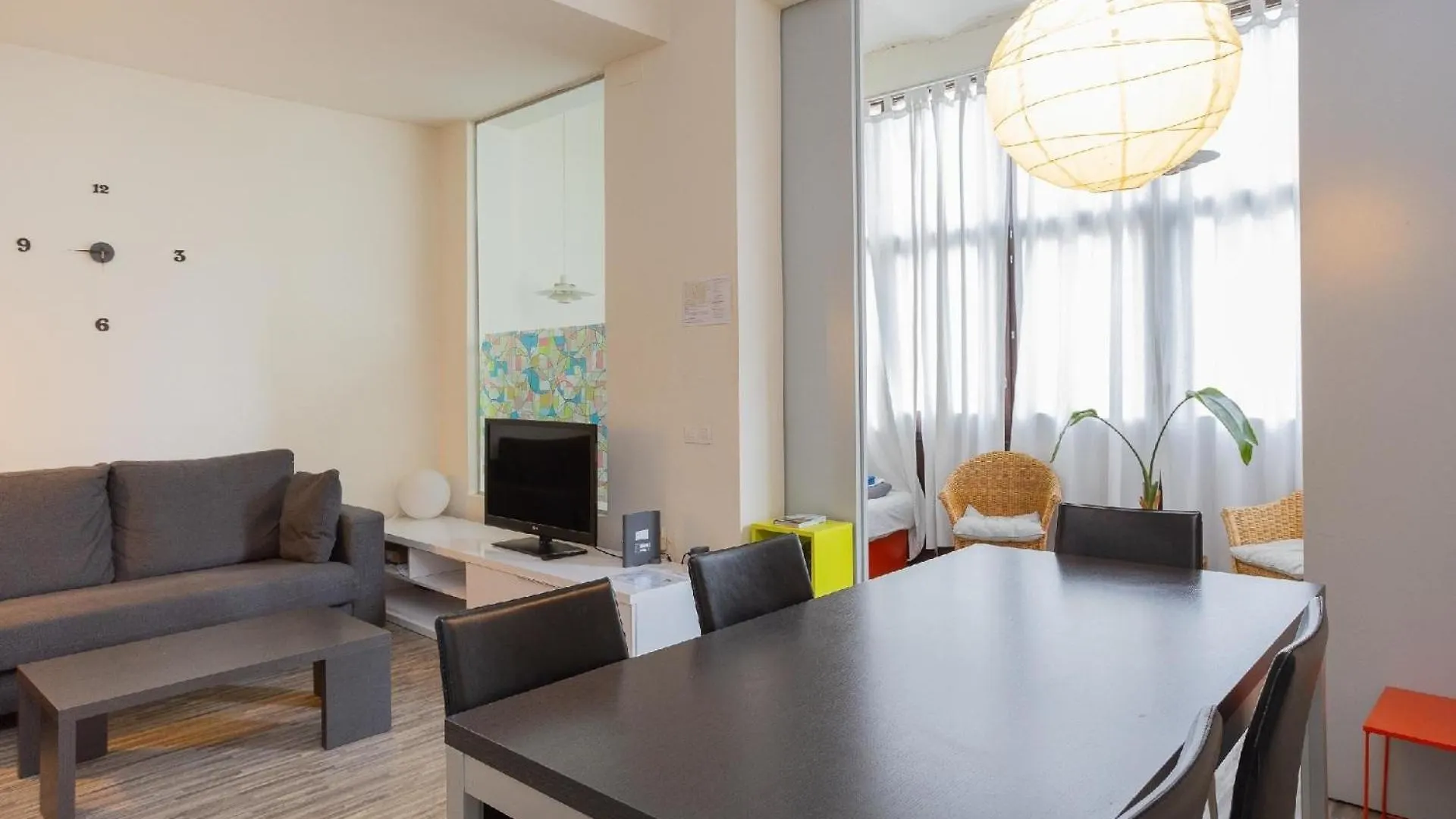 Ferienwohnung Fuer 9 Personen Ca 120 Qm In Barcelona-Eixample, Costa Brava Costa Del Maresme 0*, Barcelona